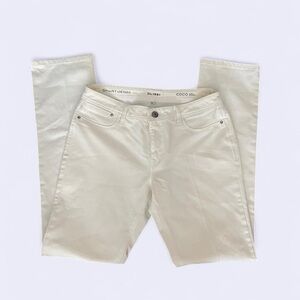 DL1961 Coco Curvy Straight Jeans in Cream